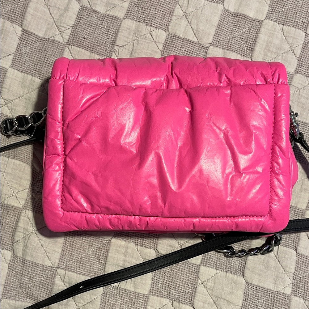 Marc Jacobs “The Pillow Bag” - Picture 3 of 7